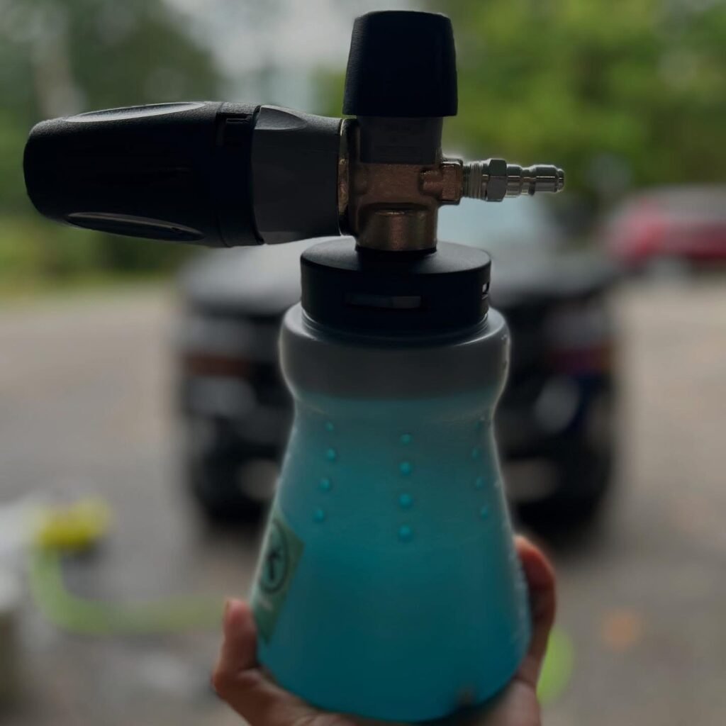 photo of foam spray attachment
